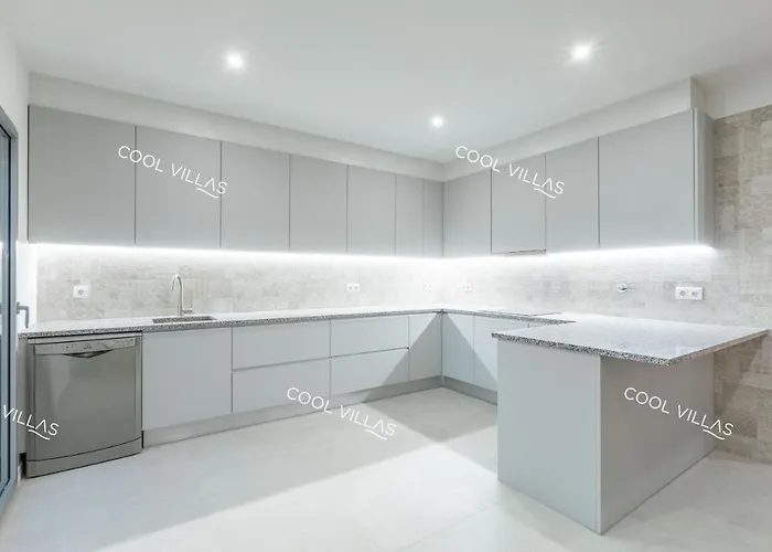 Alfazema - Heatable Pool 别墅